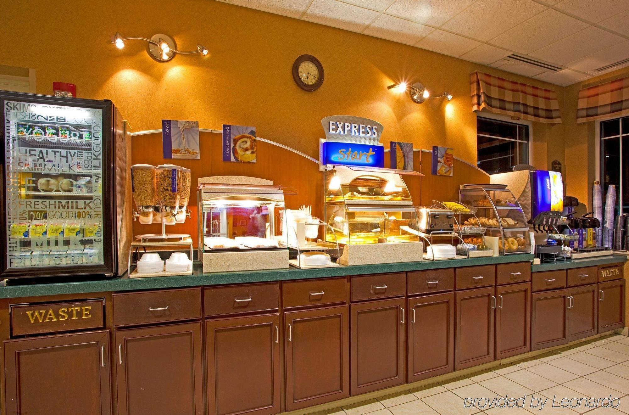 Country Inn & Suites By Radisson, Rochester-Pittsford-Brighton, Ny Restaurant photo